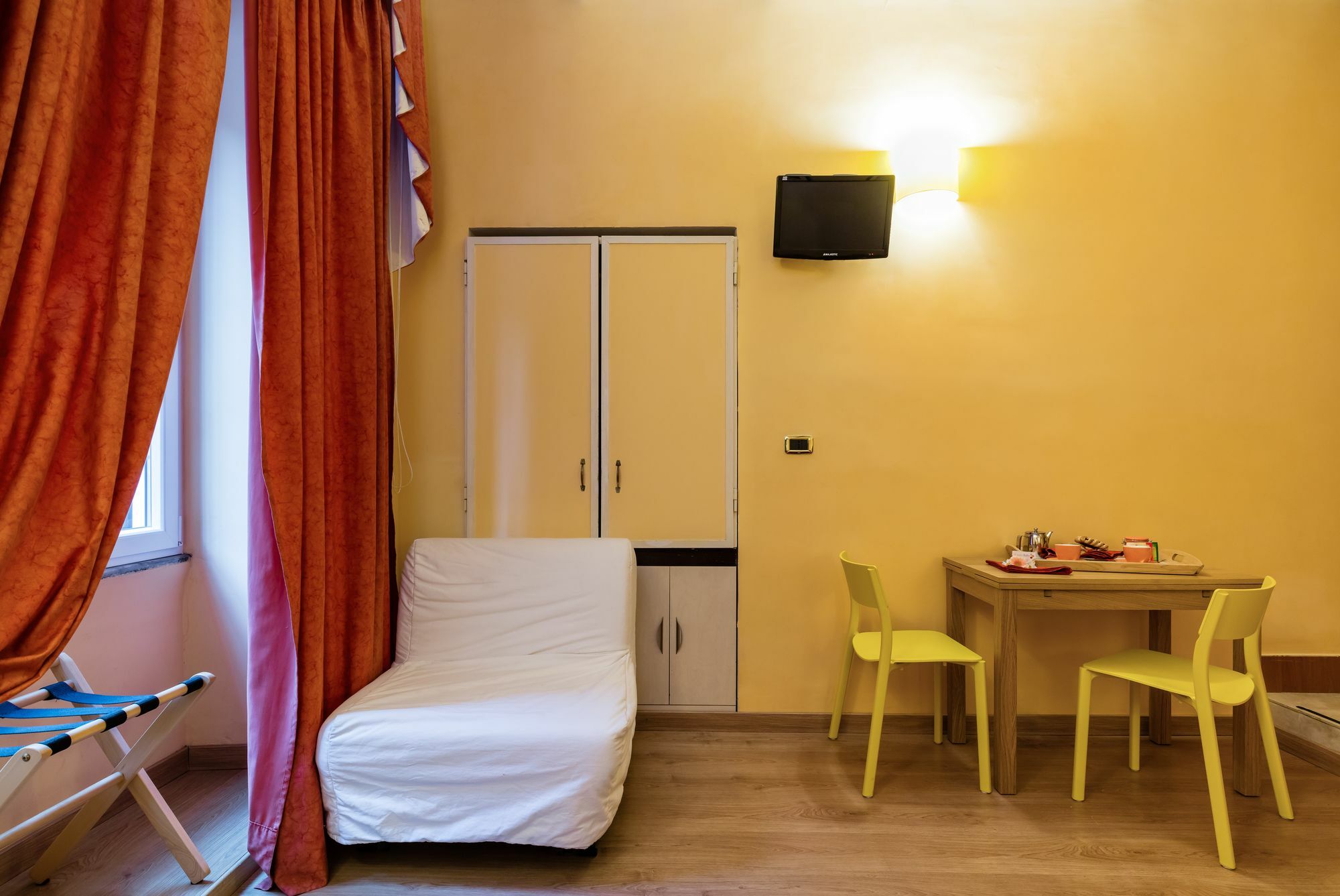 Domus Avi - Guest House Rzym Zewnętrze zdjęcie