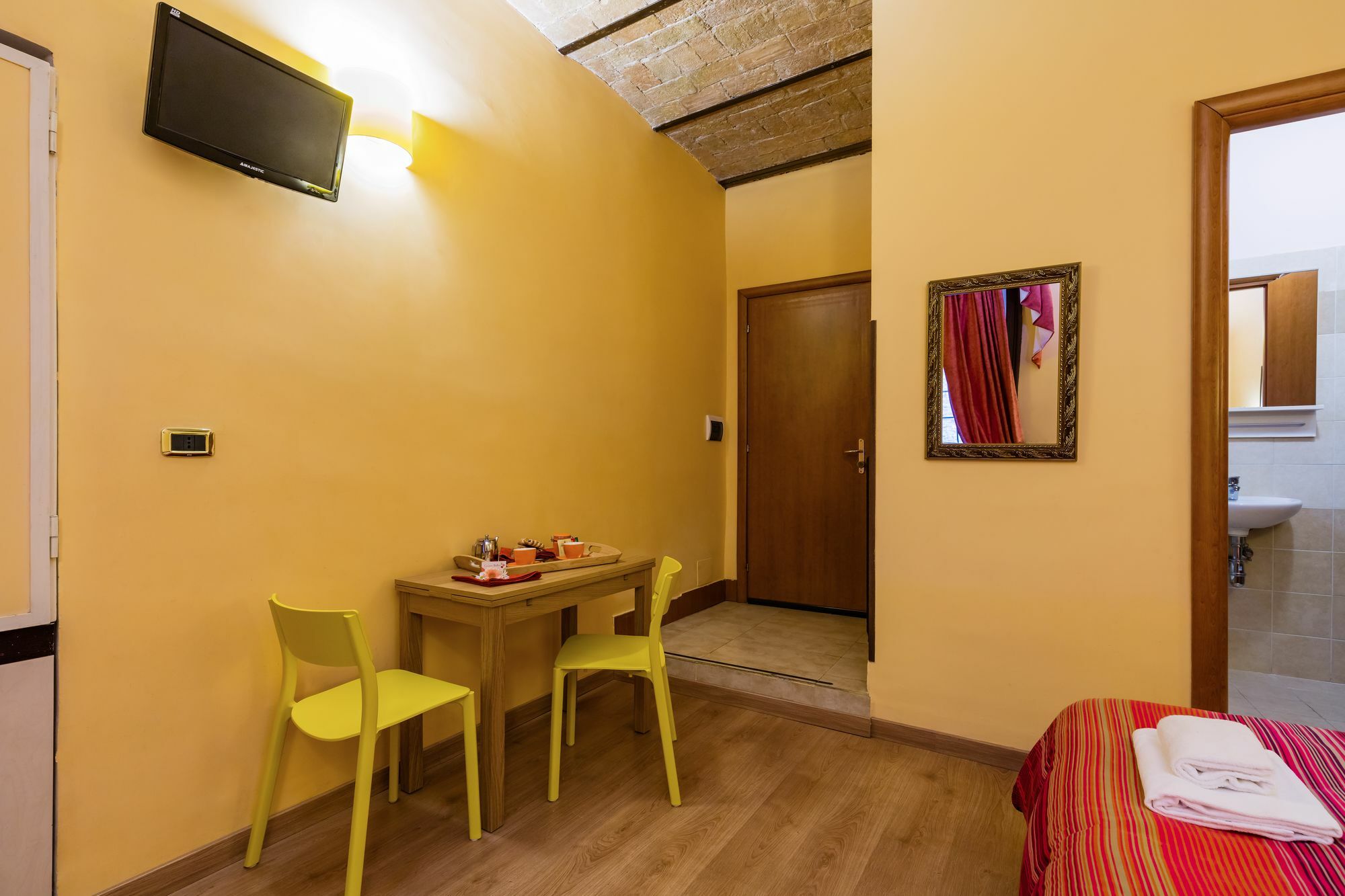 Domus Avi - Guest House Rzym Zewnętrze zdjęcie